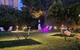 Villa Riari Garden